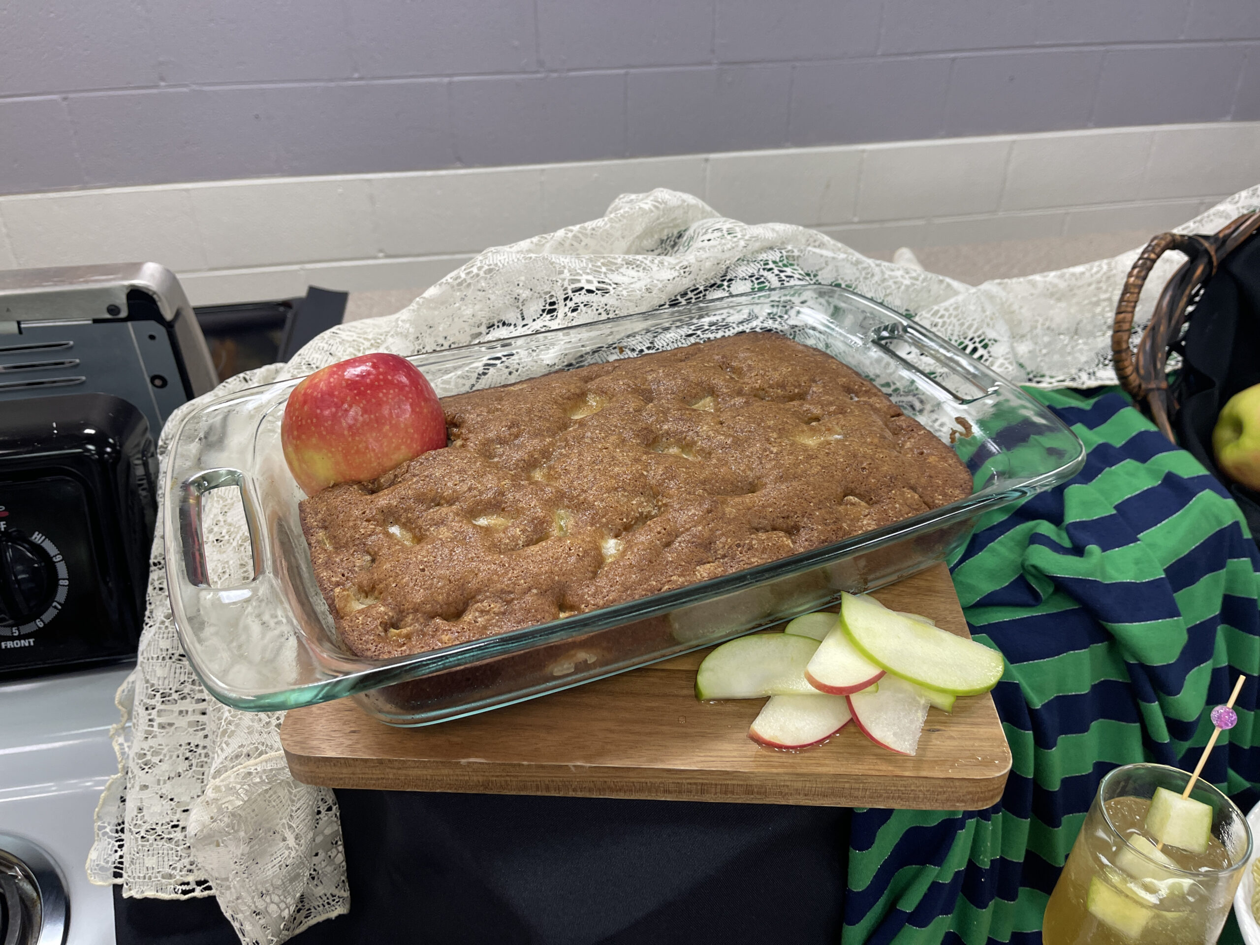 Granny Smith Apple Cake - Farm Monitor